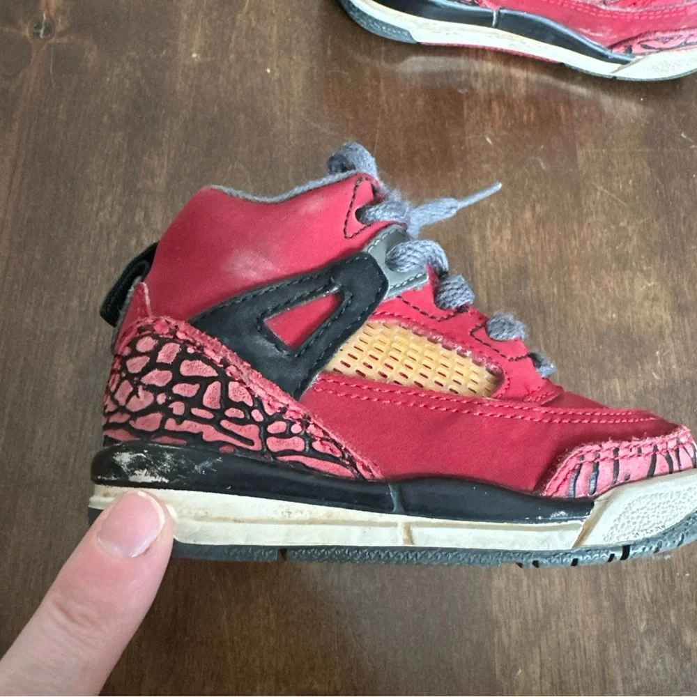Nike Air Jordan Spizike Toddler‎ Red Black Grey 317701-601 Size 5C (Show Wear)